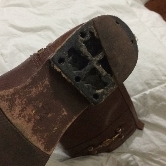 tory burch boots - Picture 4 of 4